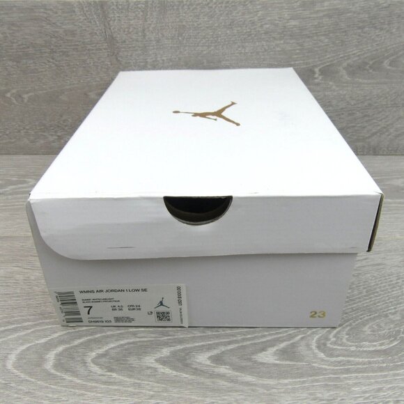 Air Jordan 1 Low SE Summit White Limelight Womens Size 7 NEW - Picture 12 of 14